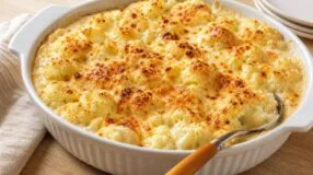 Couve-flor gratinada sem molho aguado: cozinhar menos protege a travessa